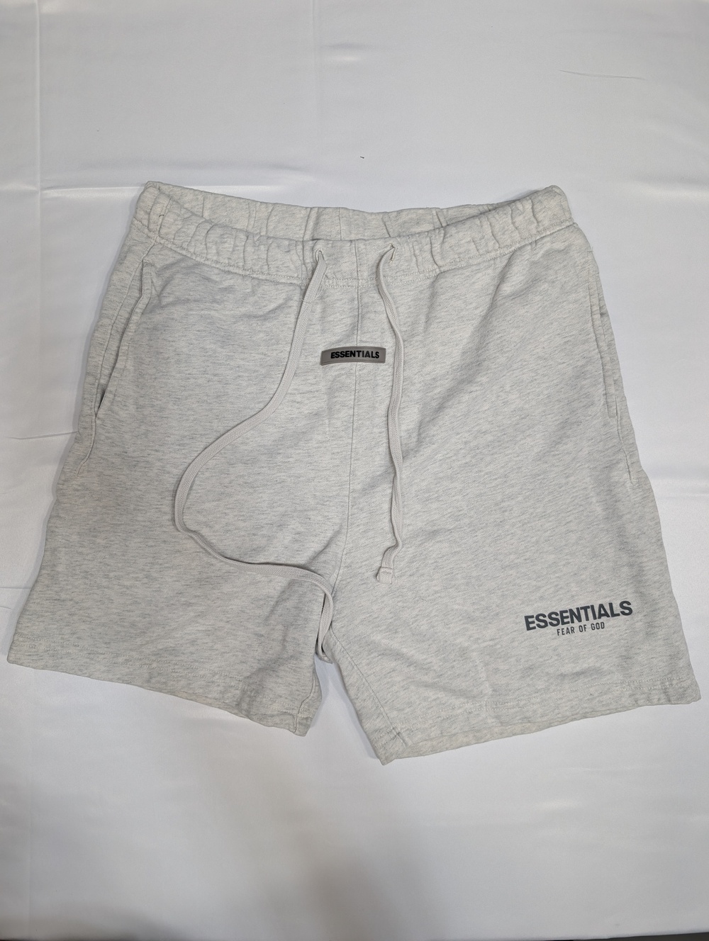 Essentials Fear of God Grey Sweatshorts XL